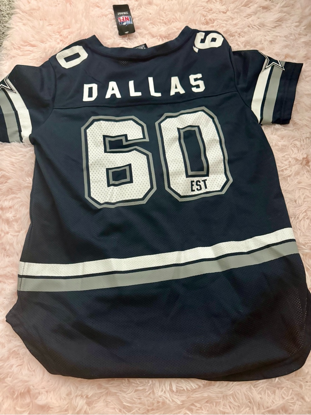 NWT Dallas women’s Jersey Top